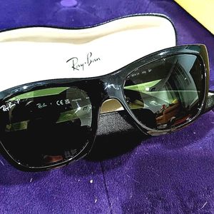 Rb4194 Ray-Ban  Wayfair New Classic  Sunglsses